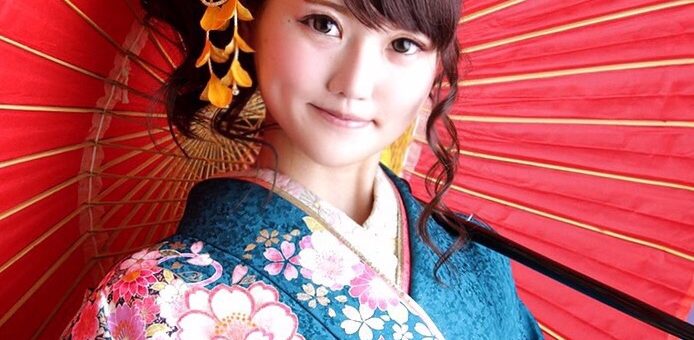 HELLIQ Member 306: Mizuki Ejiri (エジリミズキ)